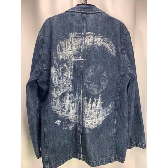 Castro Vintage Jackets & Blazers - Castro Vintage Distressed Jean Jacket With Crescent Moon Cityscape Graphic XL